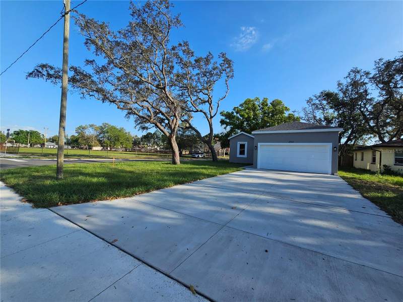 3 bedroom Single Family Residence at 4502 42nd Avenue, Orangewood, St Petersburg — photo 2