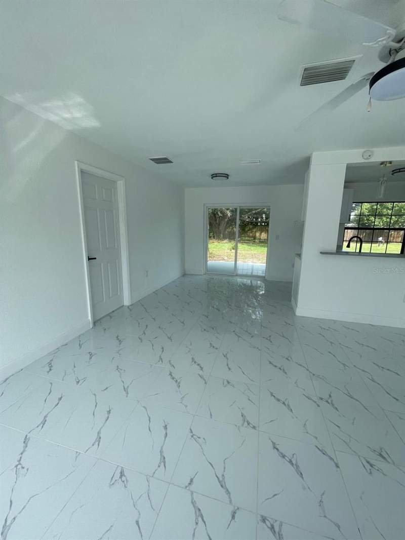 2 bedroom Single Family Residence at 113 Teak Loop, Silver Spgs Shores Un 23, Ocala — photo 4