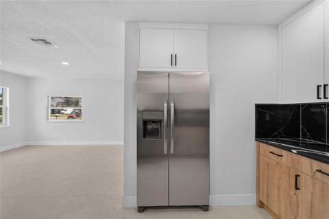 4711 W Lawn Avenue, Tampa FL - photo 21 of 75