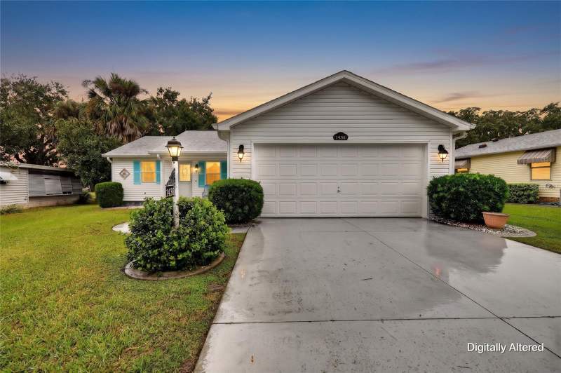 1436 W SCHWARTZ BOULEVARD home for sale in Lady Lake Orange Blossom Gardens