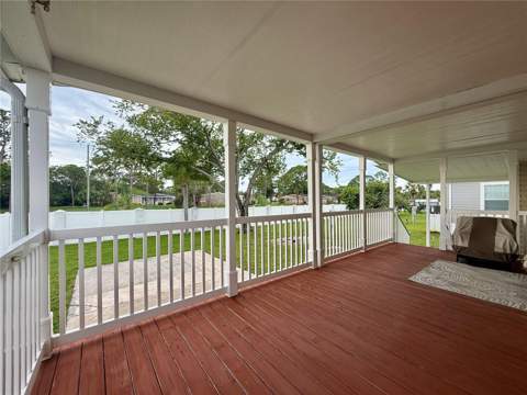 260 S Port Royal Lane, Apollo Beach FL - photo 9 of 19