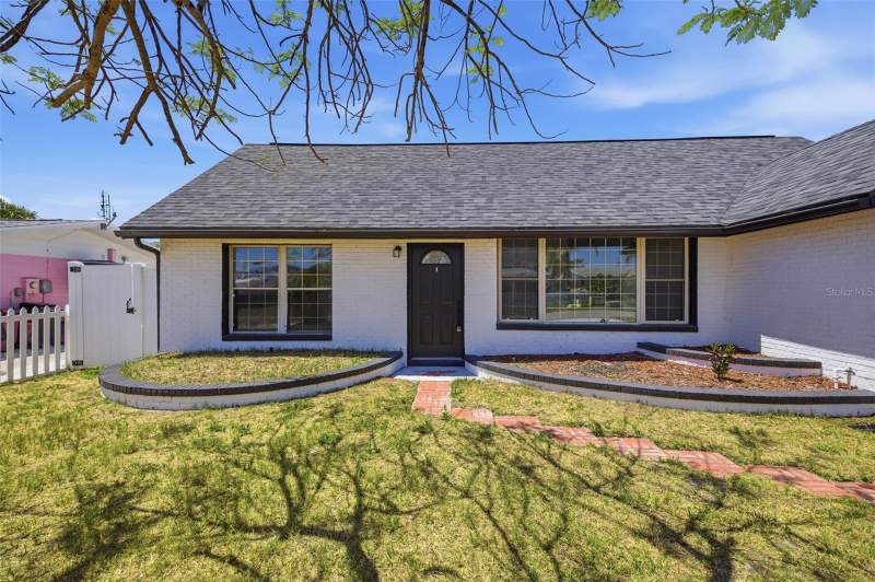 3 bedroom Single Family Residence at 13615 Garris Drive, Sea Ranch On Gulf, Hudson — photo 2