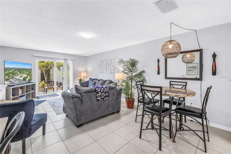 1 bedroom Condominium at 701 Poinsettia Road #116, Belleair Forest, Belleair — photo 5