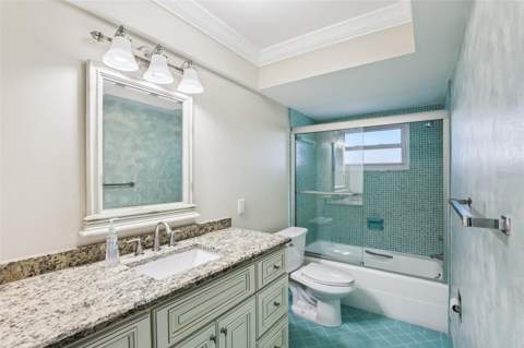 5108 Brittany Drive #805, St Petersburg FL - photo 18 of 26
