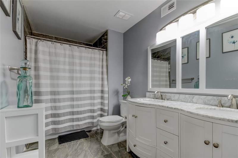 2 bedroom Condominium at 2400 Feather Sound Drive #1228, Audubon Condo At Feather Sound, Clearwater — photo 3