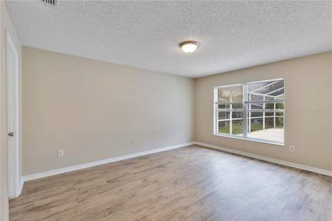8821 Parliament Court, Kissimmee FL - photo 11 of 33
