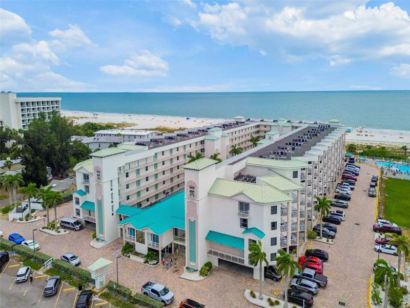 2 bedroom Condo - Hotel at 12000 Gulf Boulevard #304S, Sunset Vistas Condo Hotel On The Gulf, Treasure Island — photo 3