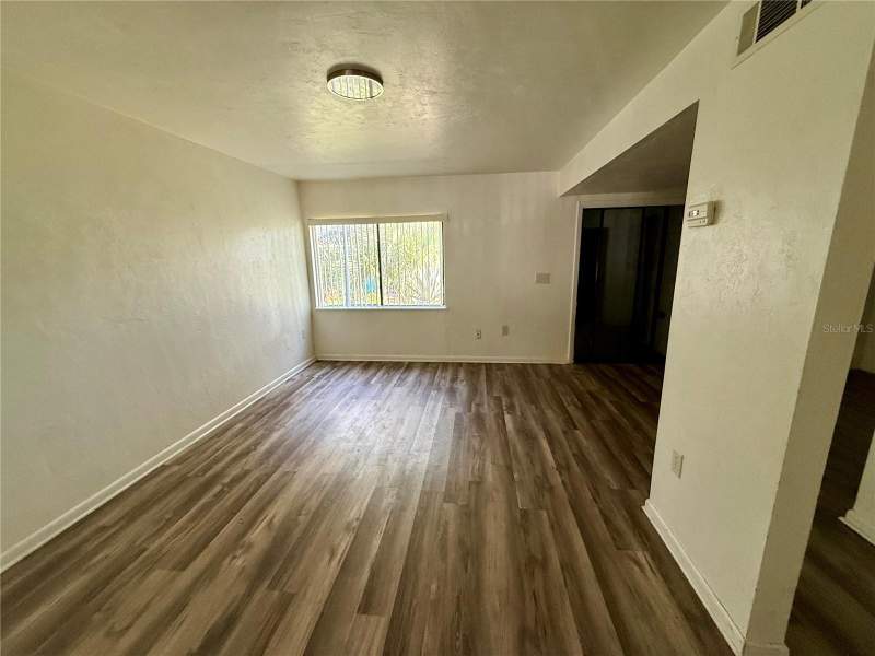 3 bedroom Townhouse at 753 SW 2nd Terrace, Porters Oaks Cluster, Gainesville — photo 4