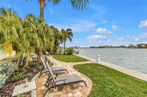 10265 Gulf Boulevard #B315, St Petersburg FL - photo 7 of 34