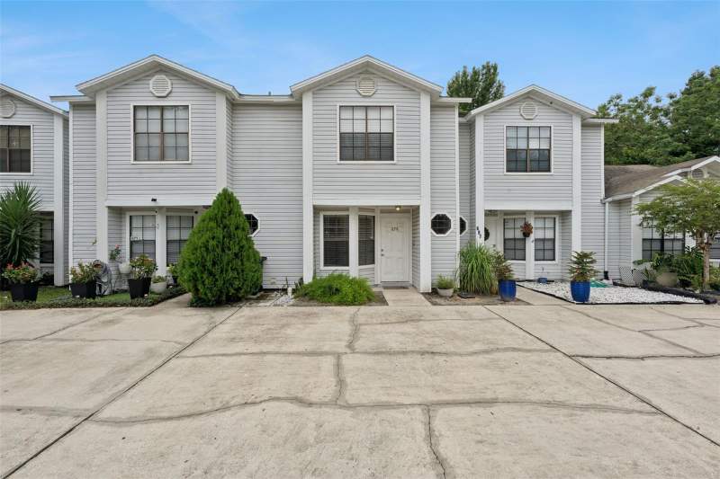 679 CLEMSON DRIVE home for sale in River Ridge