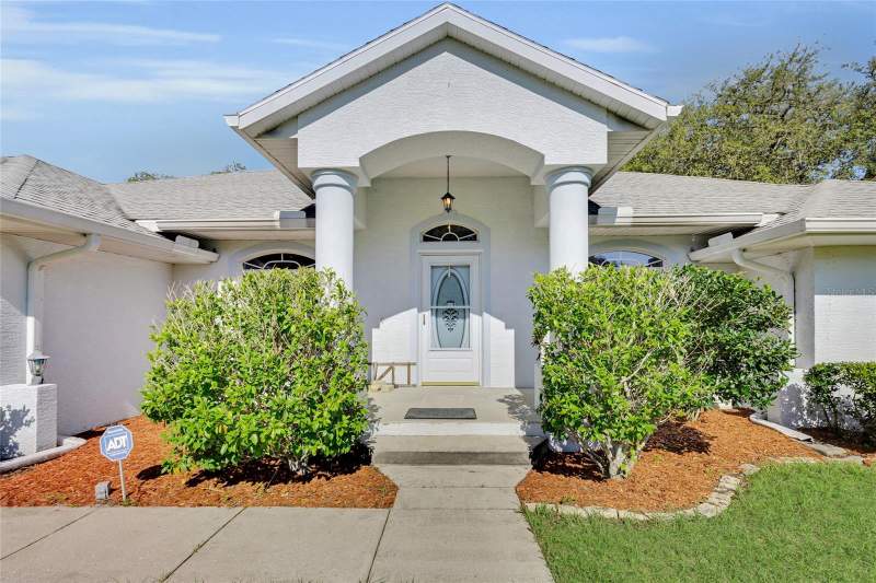 4 bedroom Single Family Residence at 5260 SW 176th Avenue, Lake Tropicana Ranchettes, Dunnellon — photo 2