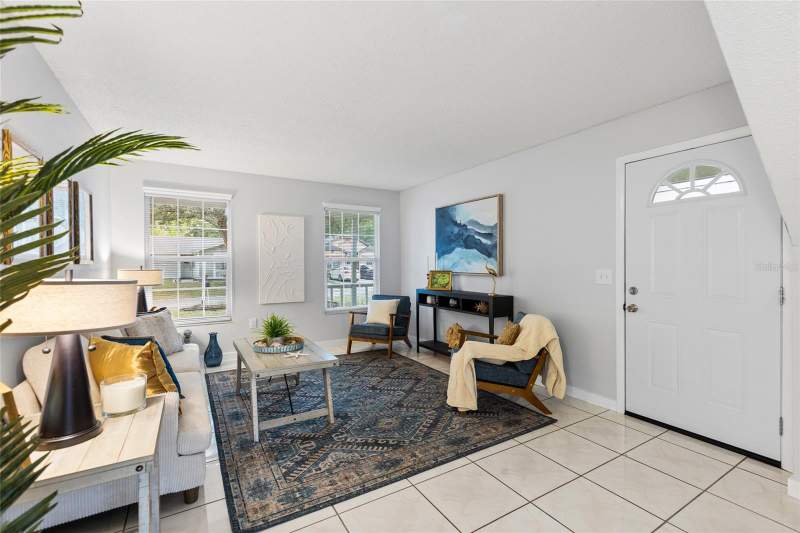3 bedroom Single Family Residence at 7608 Willow Park Drive, Orange River Estates Unit 11C, Temple Terrace — photo 3