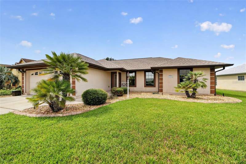 3 bedroom Single Family Residence at 12220 SE 172nd Lane, Stonecrest, Summerfield — photo 2