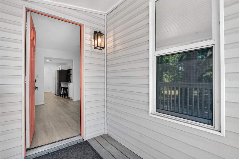 2 bedroom Single Family Residence at 1717 18th Street, Phoenix Park, St Petersburg — photo 4