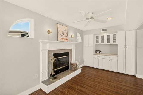 513 Harbor Drive, Indian Rocks Beach FL - photo 17 of 48
