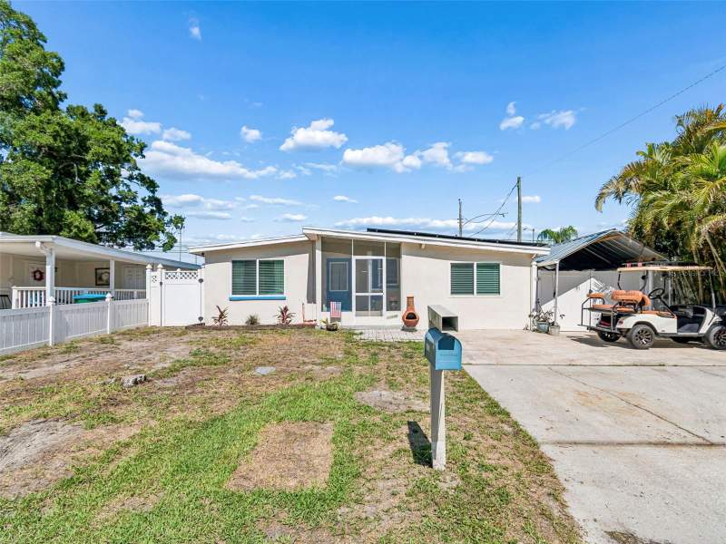 3 bedroom Single Family Residence at 11949 102ND STREET, ORANGE LAKE VILLAGE, LARGO — photo 2