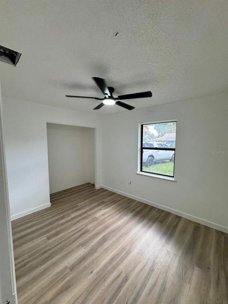 3 bedroom Single Family Residence at 5115 Greenglen Lane, Forestgreen, Lakeland — photo 2