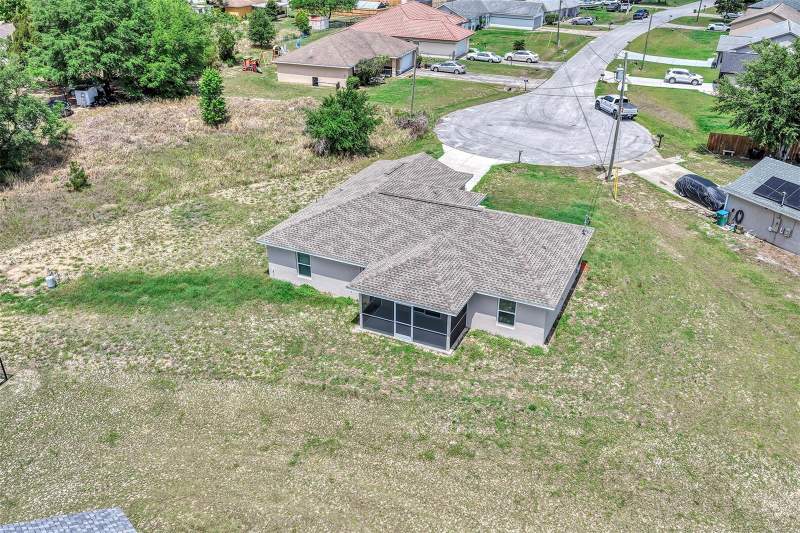 3 bedroom Single Family Residence at 17 CEDAR TREE RUN, SILVER SPGS SHORES UN 09, OCALA — photo 2