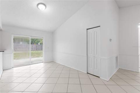 8221 Autumn Oak Avenue, Port Richey FL - photo 9 of 31