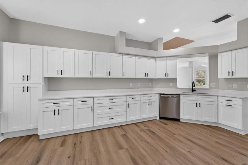 4 bedroom Single Family Residence at 21744 Waverly Shores Lane, Wilderness Lake Preserve Ph 02, Land O Lakes — photo 5