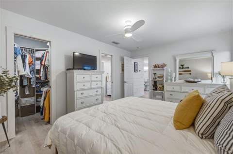 230 Medallion Boulevard #F, Madeira Beach FL - photo 17 of 33