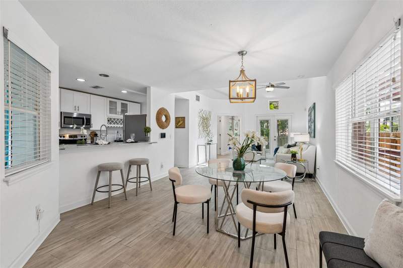 3 bedroom Townhouse at 4418 W North B Street, Townhouses Of North B, Tampa — photo 2