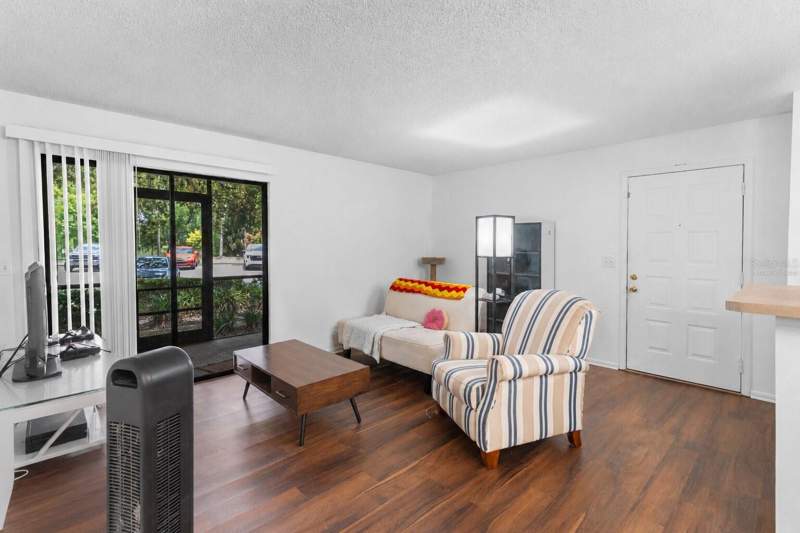 3 bedroom Condominium at 6018 Laktree Lane #E, Raintree Village Condo N, Temple Terrace — photo 4