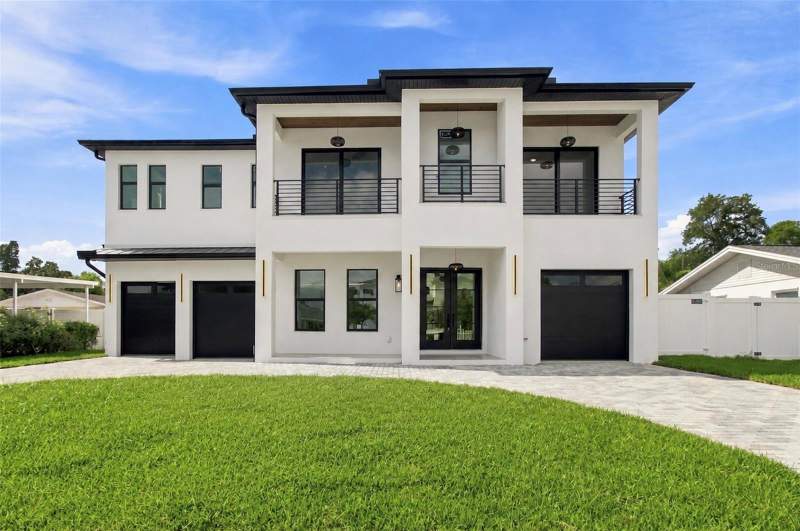 EdmondsonsHomes for Sale in Tampa, FL