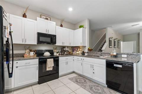3633 Bellmeade Court, Wesley Chapel FL - photo 15 of 73