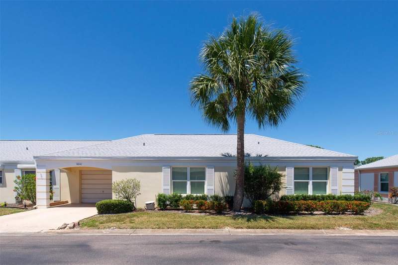 8241 BRENTWOOD ROAD #8241 home for sale in Chateaux De Bardmoor