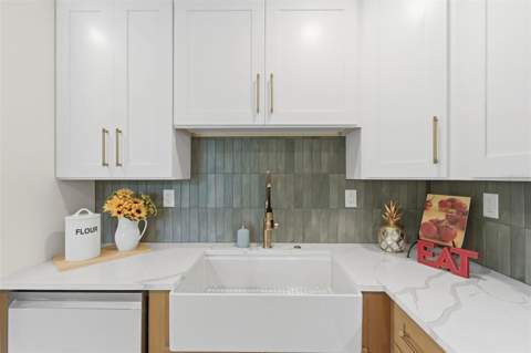 8051 26th Avenue, St Petersburg FL - photo 17 of 64