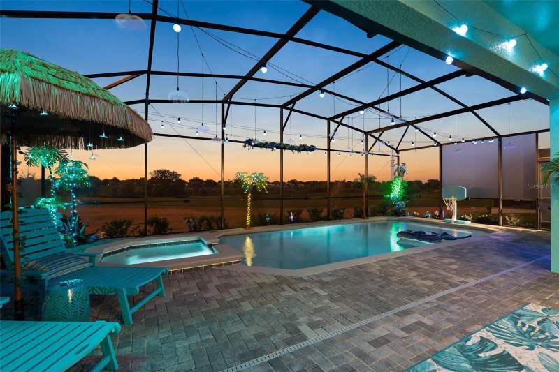 10 bedroom Single Family Residence at 16016 Sandy Cliffs Drive, Windsor Cay Ph 1, Clermont — photo 3