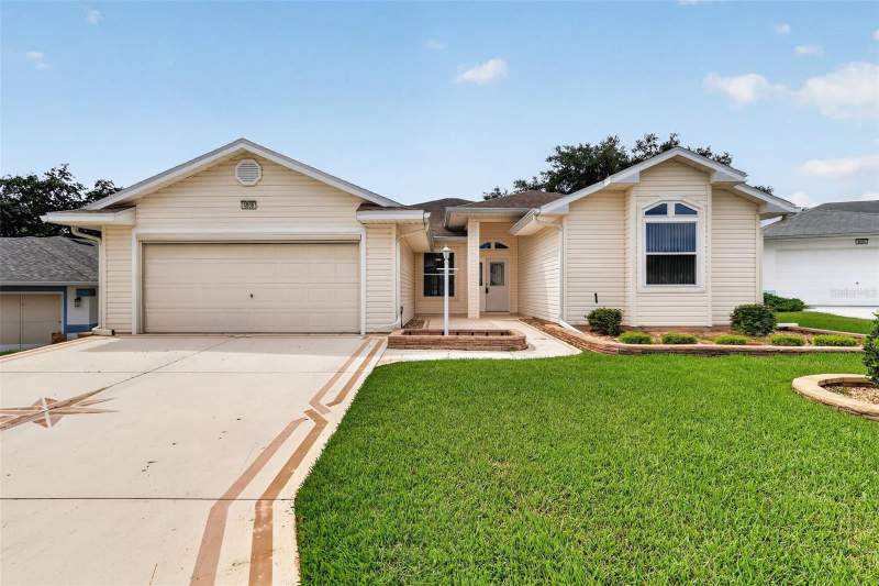 2 bedroom Single Family Residence at 4808 Kilt Court, Royal Highlands Ph 01E, Leesburg — photo 4
