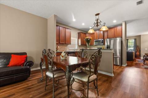 2721 Walden Woods Drive, Plant City FL - photo 6 of 6