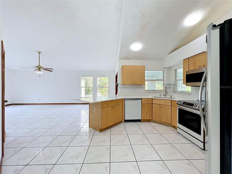 5 bedroom Single Family Residence at 3785 Peace Pipe Drive, Chickasaw Trails Ph 02, Orlando — photo 5