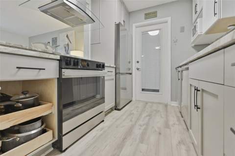 1739 Coco Palm Circle, Sun City Center FL - photo 15 of 43