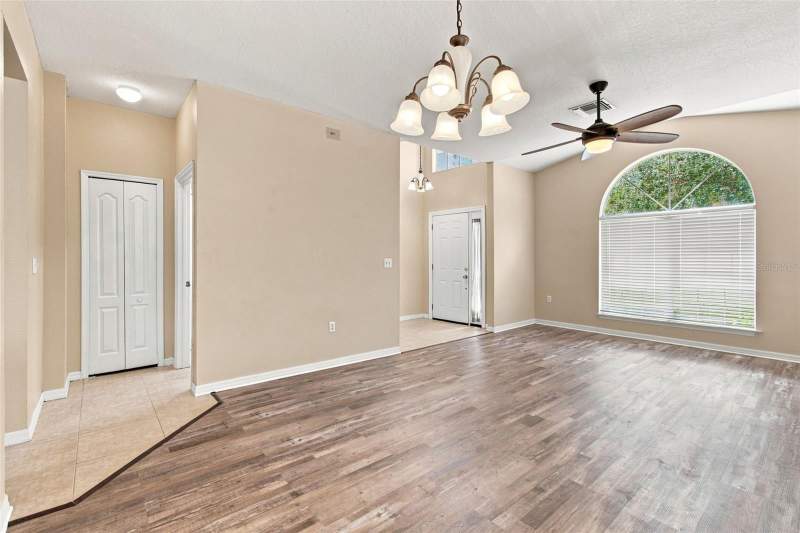 4 bedroom Single Family Residence at 12118 Colony Lakes Boulevard, Colony Lakes, New Port Richey — photo 4