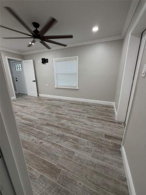 8715 Driftwood Drive, Tampa FL - photo 19 of 41