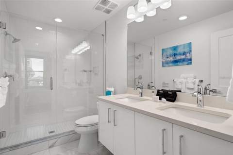 11500 Gulf Boulevard #304, Treasure Island FL - photo 19 of 43