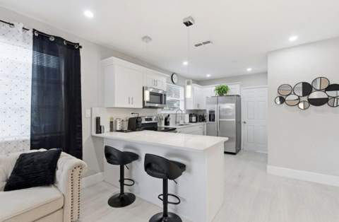 2717 W Cherry Street, Tampa FL - photo 6 of 6