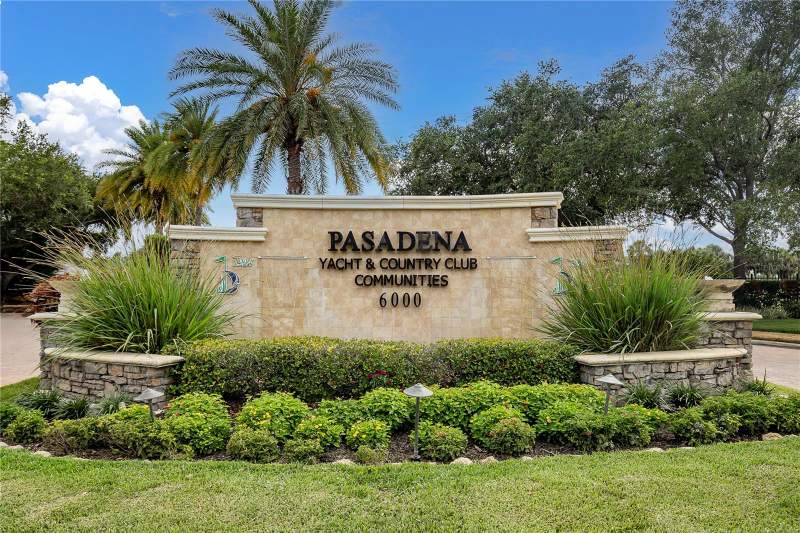 Pelican Bay Yacht Club Condo