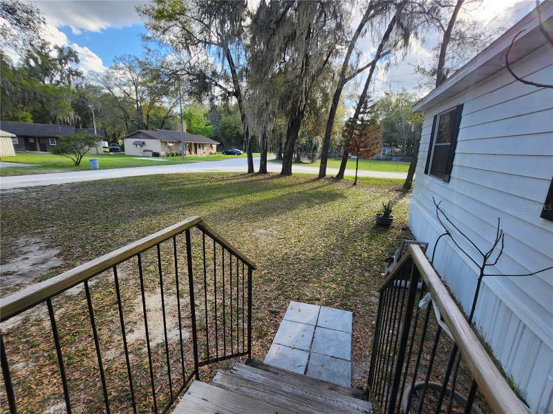 3 bedroom Manufactured Home at 6091 SE 114th Street Road, Twenty-Four/The Town/Belleview, Belleview — photo 4