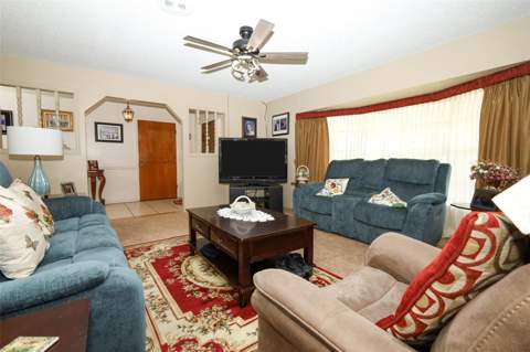 5520 Rockwood Avenue, Orlando FL - photo 9 of 42