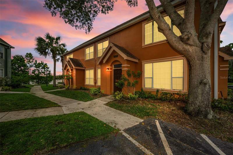 2 bedroom Condominium at 9078 Lake Chase Island Way #9078, Lake Chase Condo, Tampa — photo 4