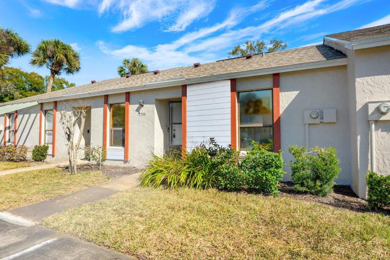 Goldenrod Villas Condo