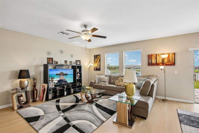 6 bedroom Single Family Residence at 15608 Miller Creek Drive, Cypress Mill Ph 2, Sun City Center — photo 4
