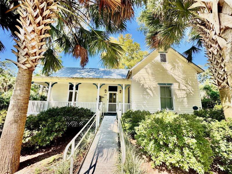 18708 NW 240TH STREET home for sale in G M Whetstone Estate