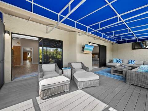 2352 Harbour Oaks Drive, Longboat Key FL - photo 23 of 59