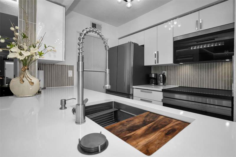 2 bedroom Condominium at 500 Belcher Road #108, Bal Harbour Condo, Largo — photo 3