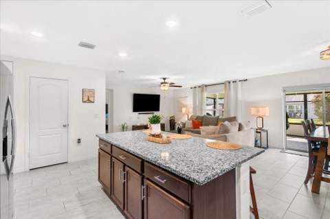 1409 Mattie Pointe Lane, Auburndale FL - photo 12 of 40